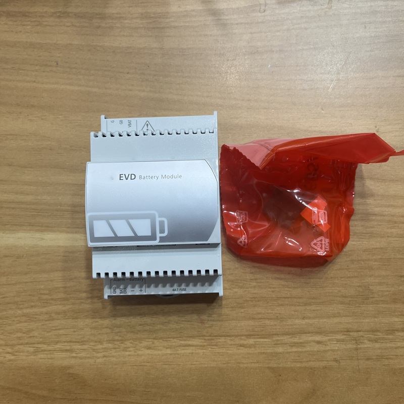 EVBAT00400 EVD battery module with red protective packaging