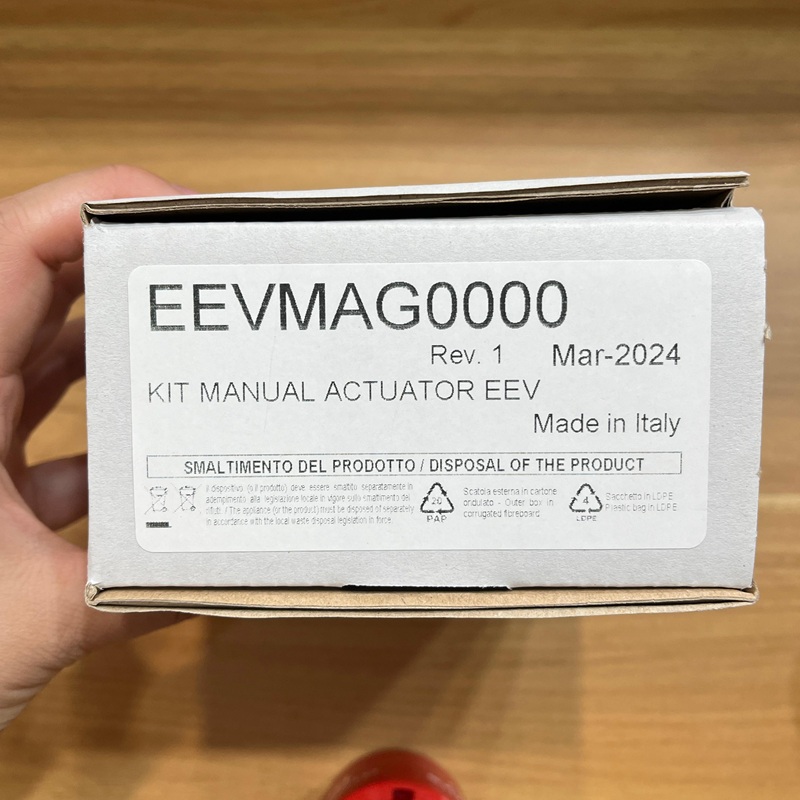Product box, model EEVMAG0000, made in Italy