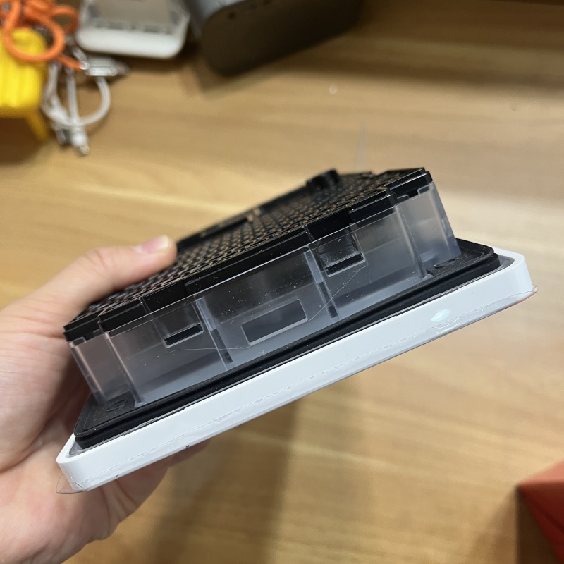 Device side view