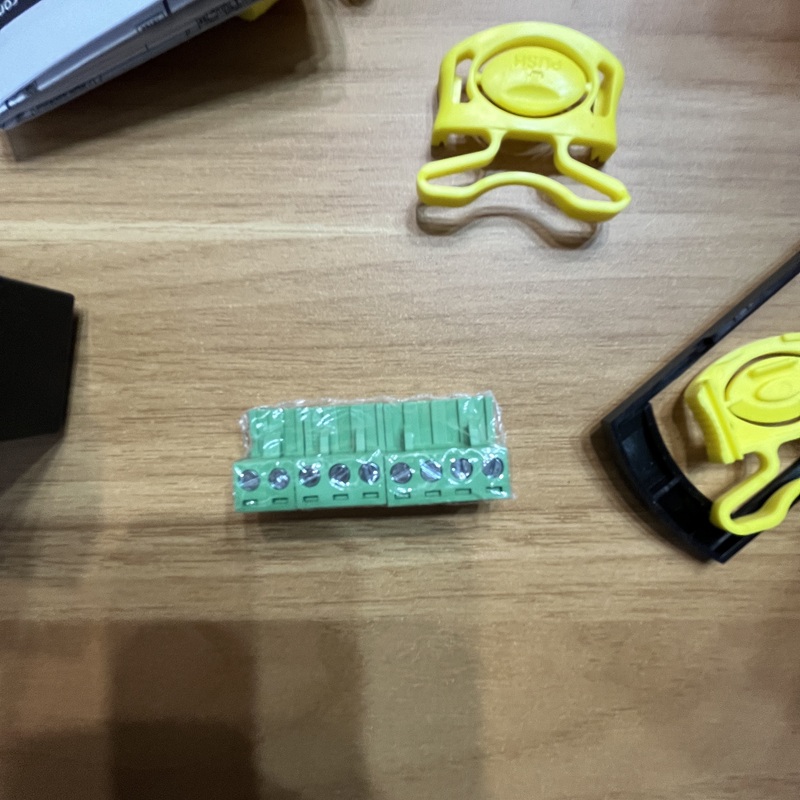 Terminal block and mounting clip accessories