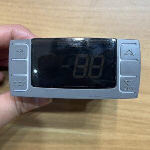 XR02CX-5N0C1 digital temperature controller front view