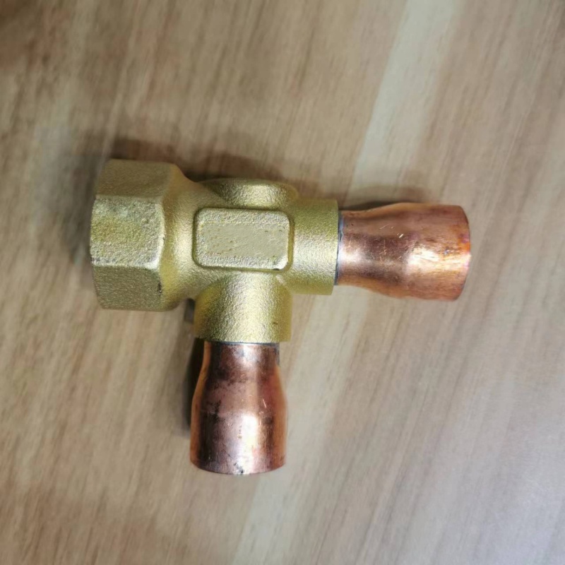 Front view of brass valve body