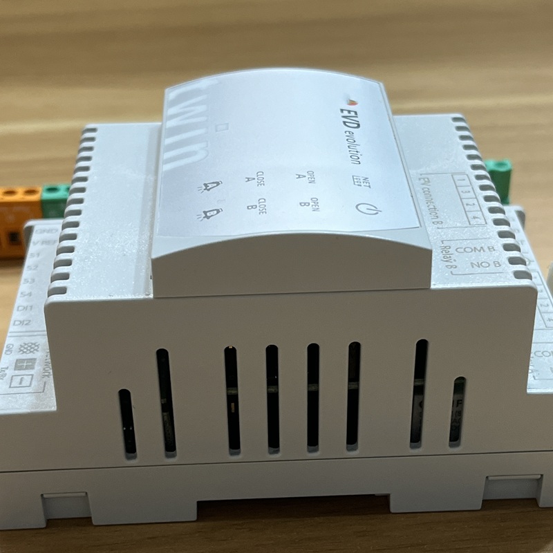Side view of the device from the opposite angle