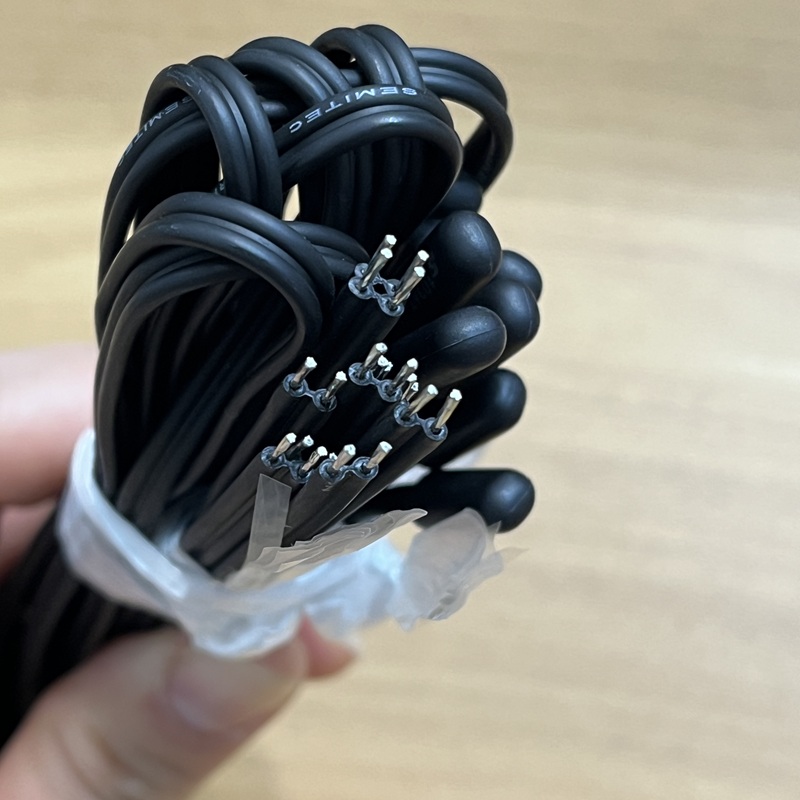 Close-up of the sensor probe