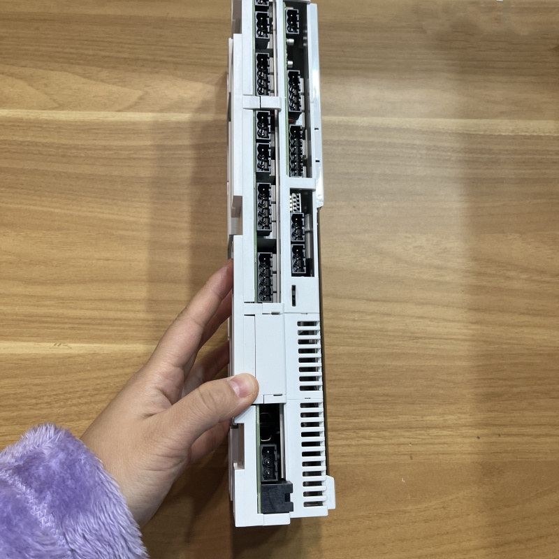 Side view of the controller, displaying all side-mounted terminal blocks.
