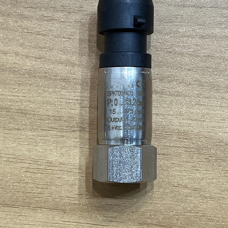 Side view of the pressure sensor