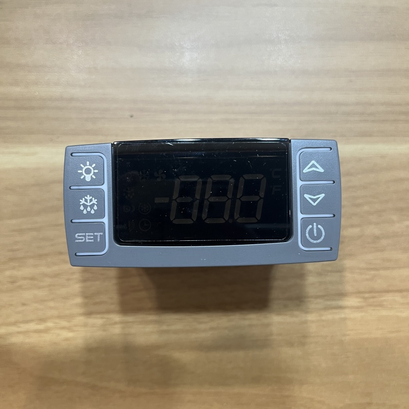 Front view of digital temperature controller