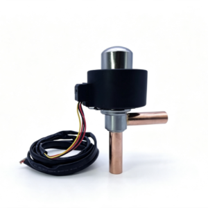 Vertical installation electronic expansion valve with multi-color wire harness